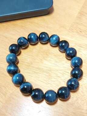 Blue Tiger Eye 10mm Bead Stretch Bracelet